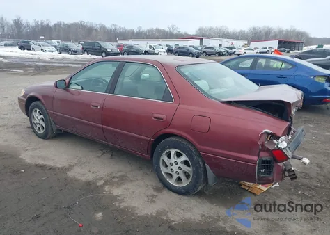 1999 Toyota Camry Le V6 z USA, uszkodzony, nr VIN 4T1BF22K9XU079541